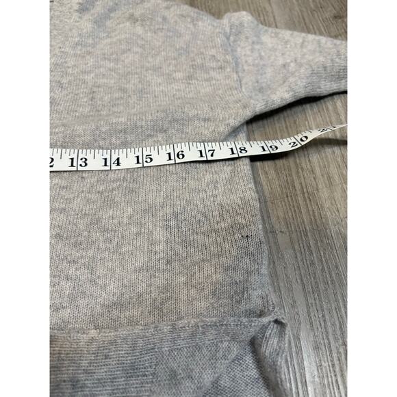 THEORY Gray Hanelee Cashmere Cardigan Sweater Small Minimalist Luxury Capsule - Picture 11 of 16